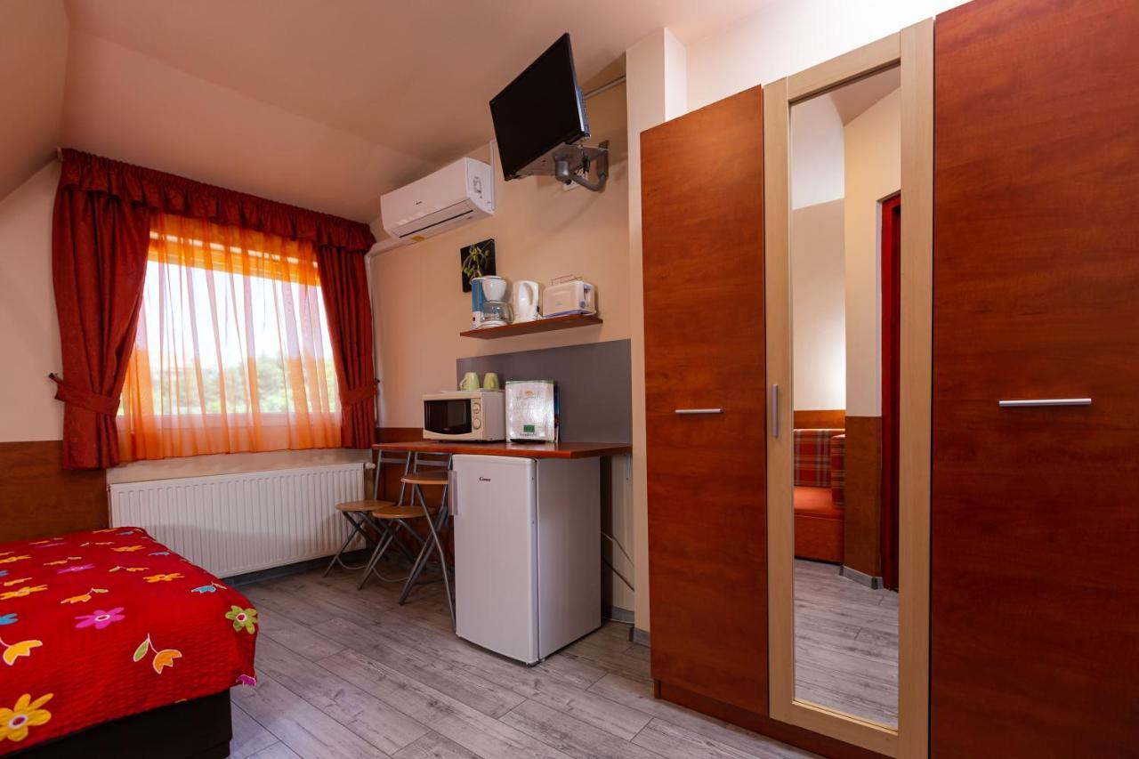 Hotel Erika Vendeghaz Eger Exteriér fotografie